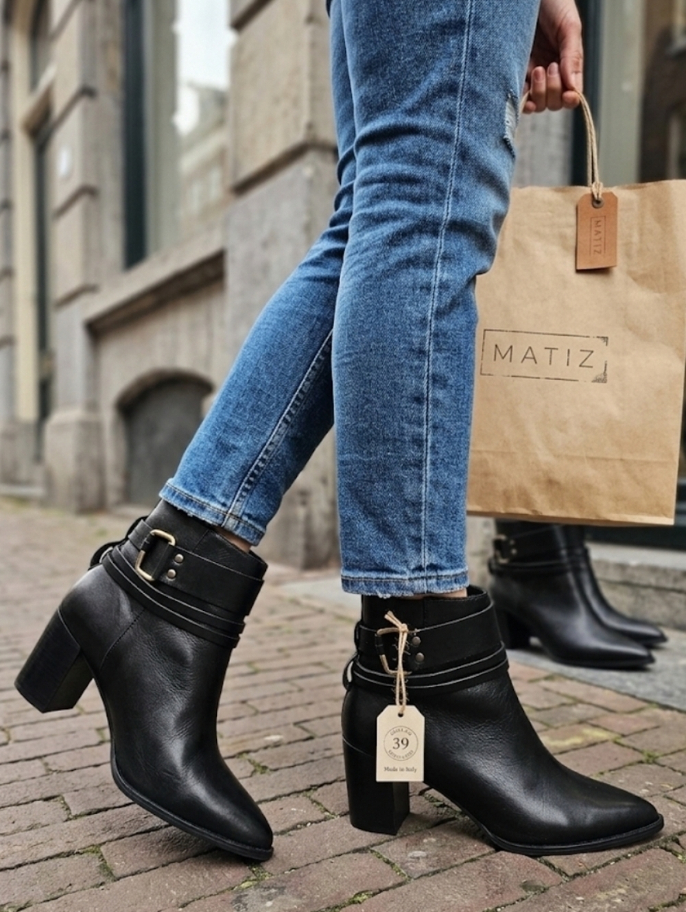 Women’s Matisse Leather Block Heel Booties – Black – Size 10 M Heels 3"